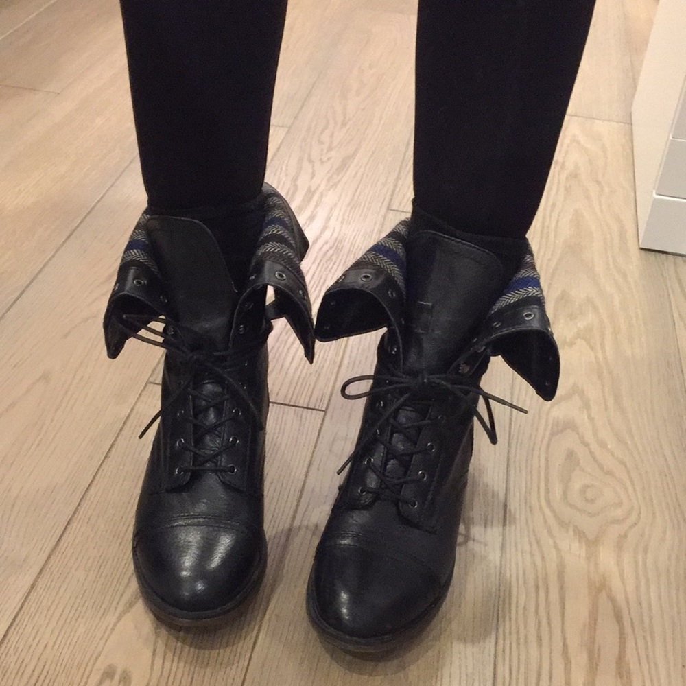 100% Leather Steve Madden Combat Boots